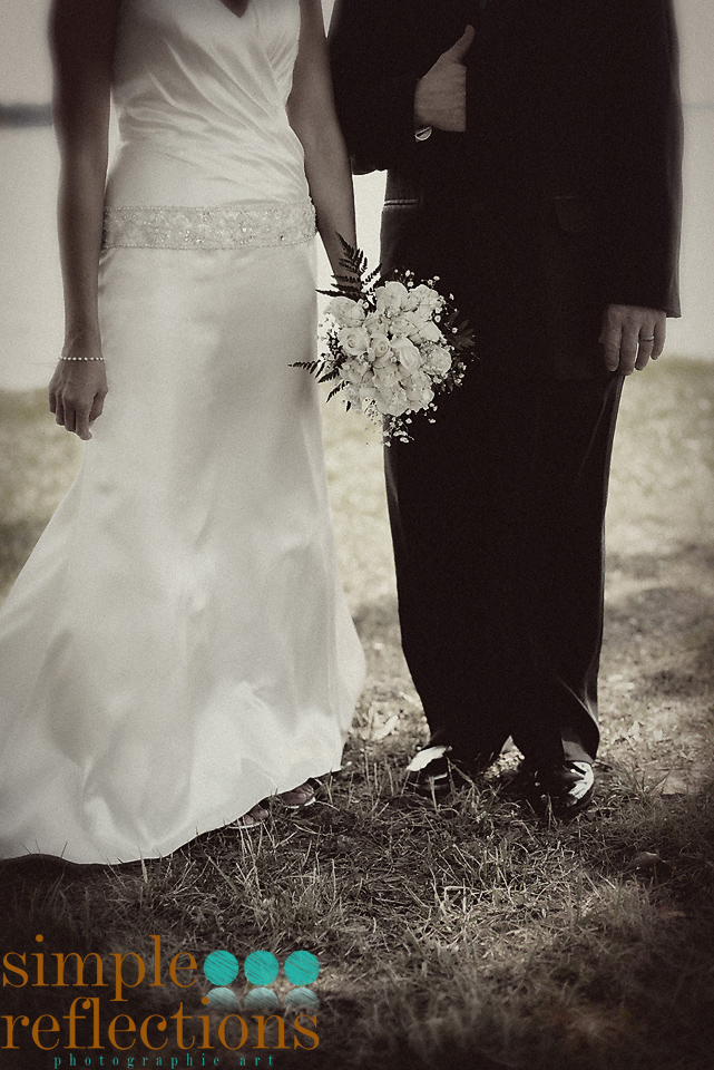 bride and groom black and white Bozeman weddings